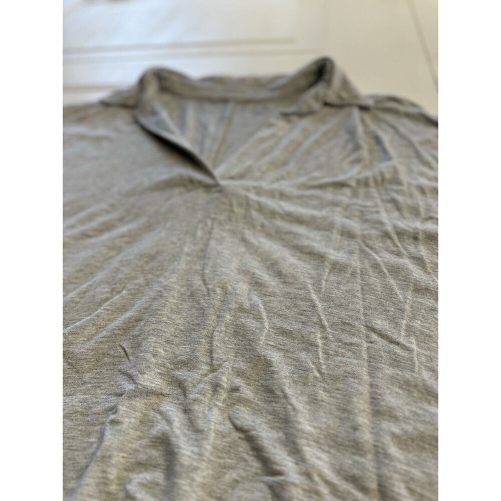 Livi Active Lane Bryant Short Sleeve Crop Top Size 18/20 Collared Gray Grey - Picture 2 of 7